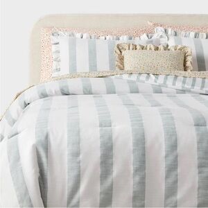 Threshold 8pc Queen Cabana Striped Floral Comforter and Sheet Set